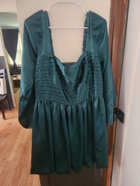 Abercrombie & Fitch Emerson Teal Green Pleated Satin Dress